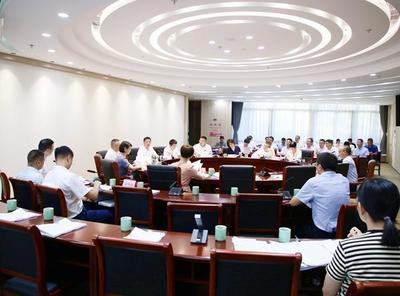 遂昌縣召開縣政府第二十一次常務(wù)會議 以精細(xì)服務(wù)保障高效決策